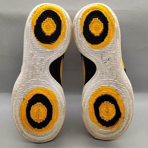 Nike Kyrie 1 Low Amarillo Basketball Sneakers Mens Size 11 Athletic Shoes Yellow